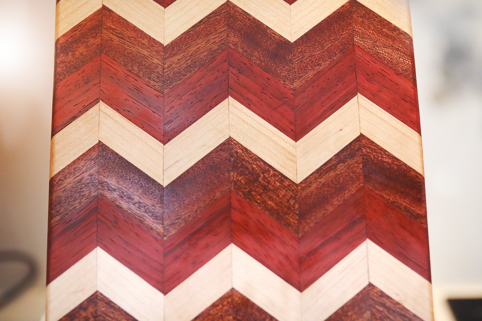 Chevron Edge Grain Cutting Board